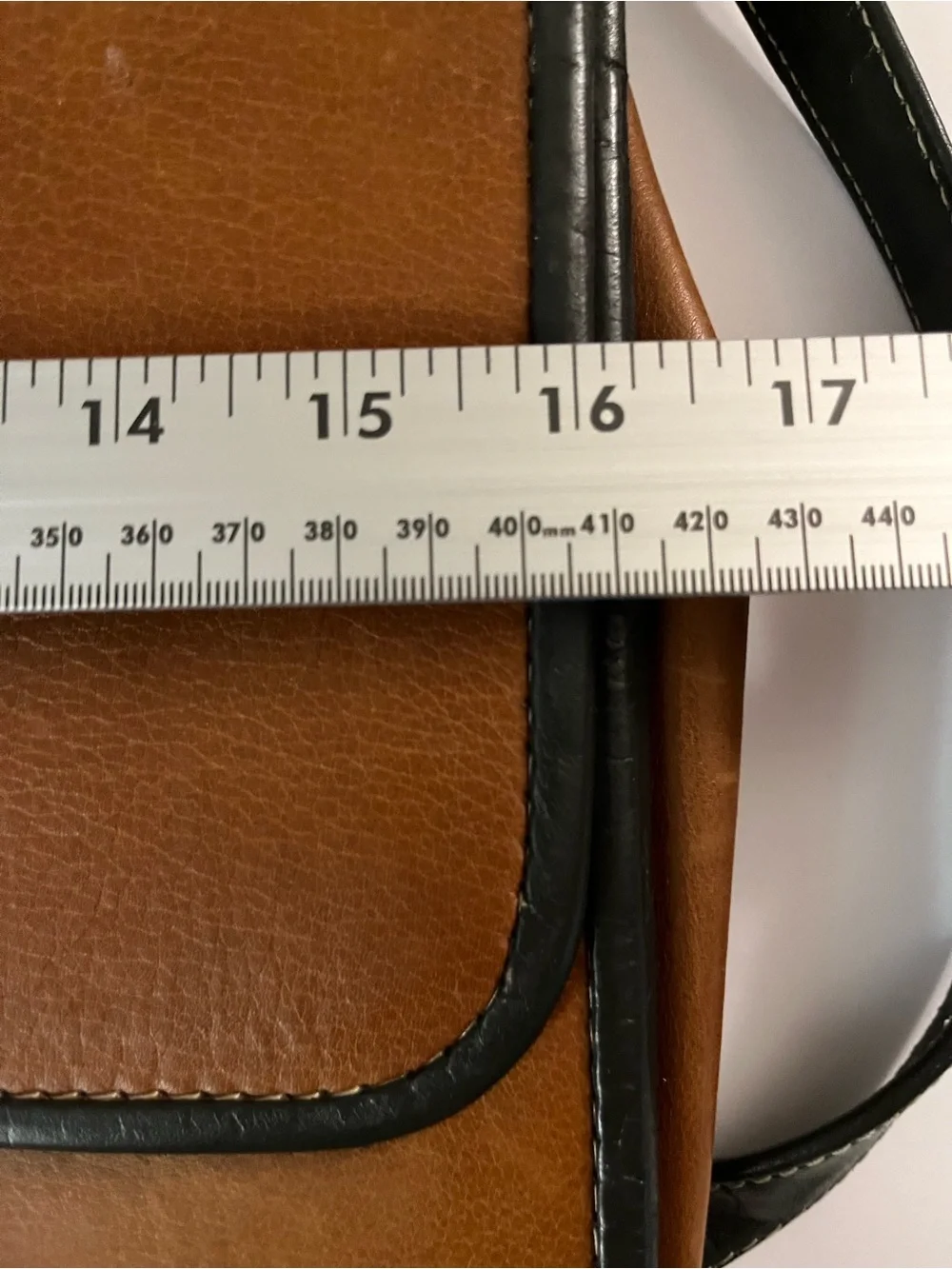 EUC Unisex Two-Tone Brown and Black Leather Briefcase — Professional Work Bag